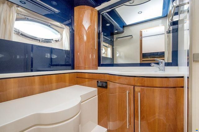 Riva 70 Dolcevita
