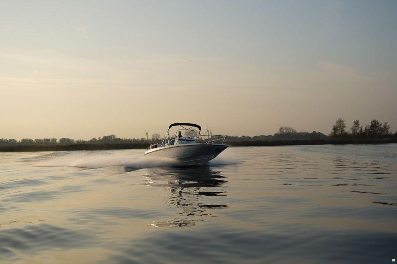 Boston Whaler 270 Dauntless