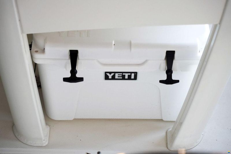 Boston Whaler 270 Dauntless