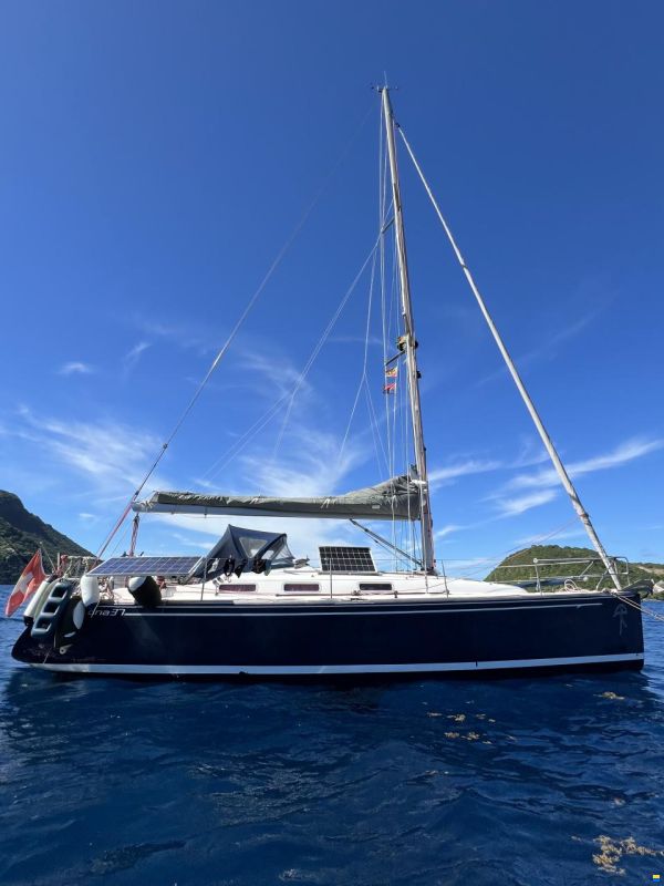 Salona 37