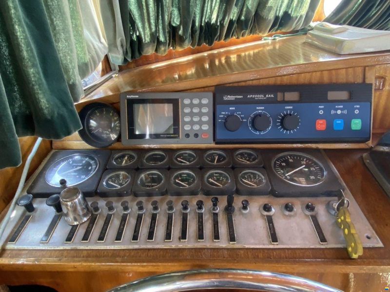 Gillissen 1130 AK Spiegelkotter