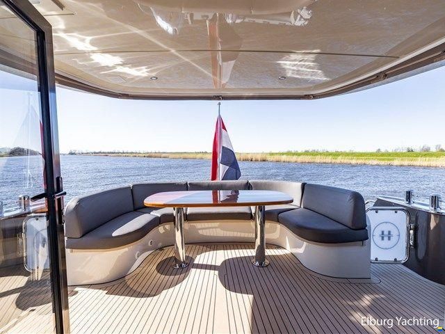 Van den Hoven Executive 18.50