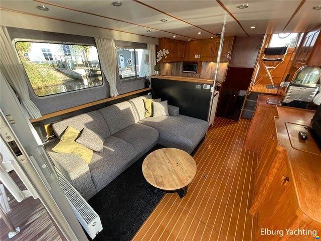 Moody Trawler 50