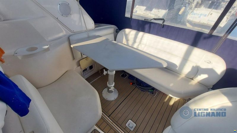 Regal Marine Commodore 2860