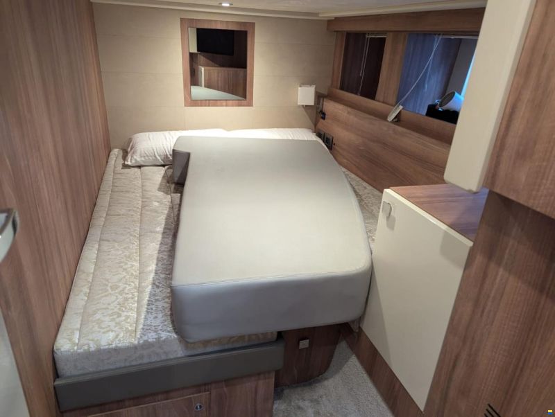 Cranchi Eco Trawler 43