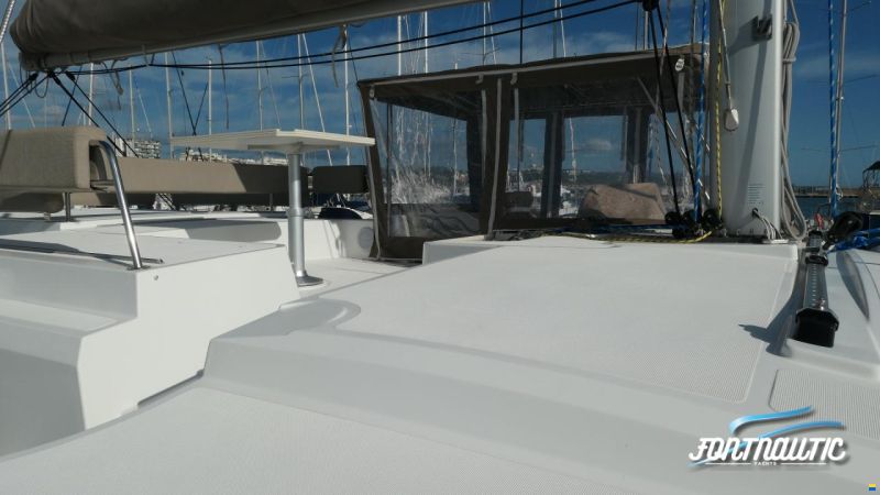 Bali 4.4 BALI CATAMARÁN
