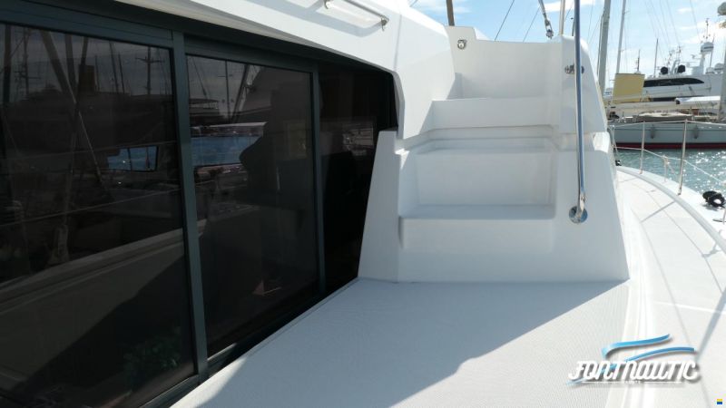 Bali 4.4 BALI CATAMARÁN