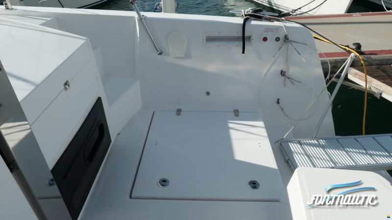 Bali 4.4 BALI CATAMARÁN
