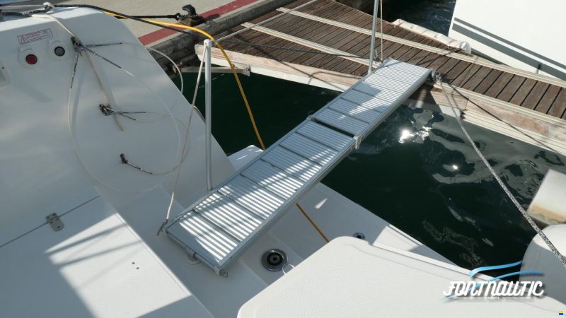 Bali 4.4 BALI CATAMARÁN