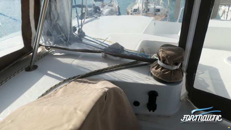 Bali 4.4 BALI CATAMARÁN