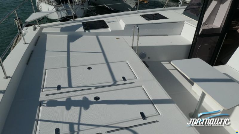 Bali 4.4 BALI CATAMARÁN