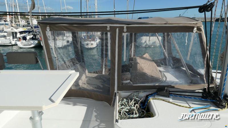 Bali 4.4 BALI CATAMARÁN
