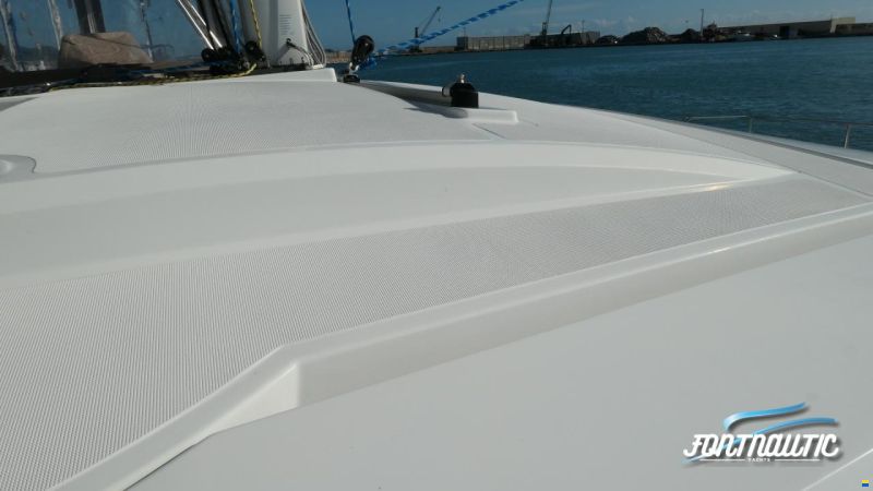 Bali 4.4 BALI CATAMARÁN
