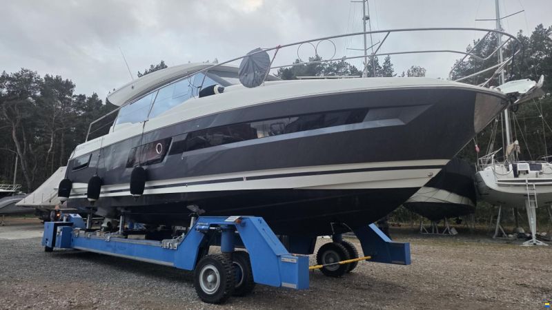 Prestige 460 S