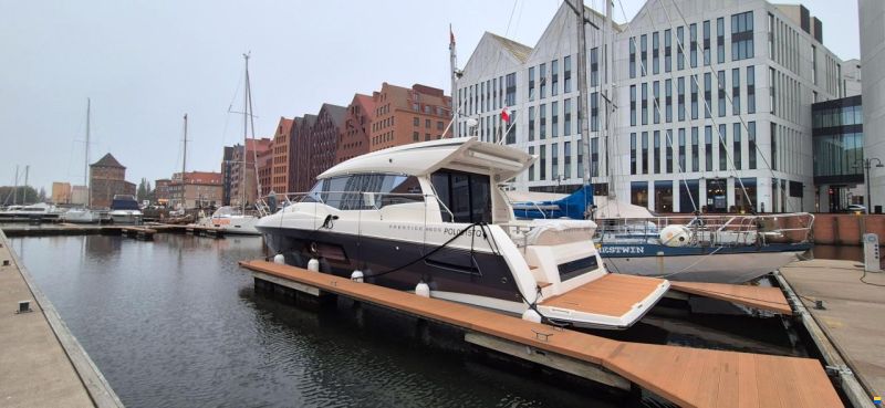 Prestige 460 S