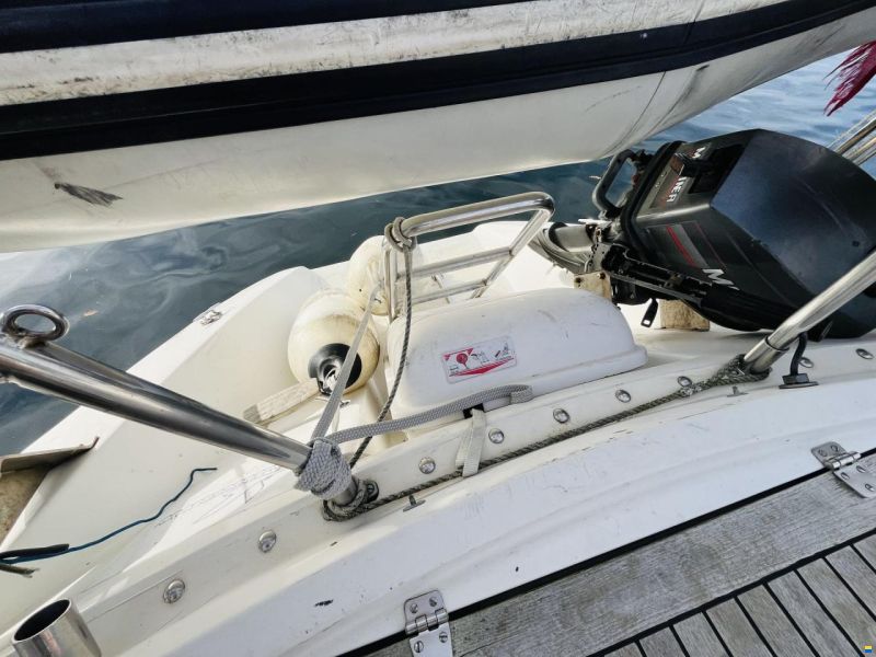Helmsman 49DS