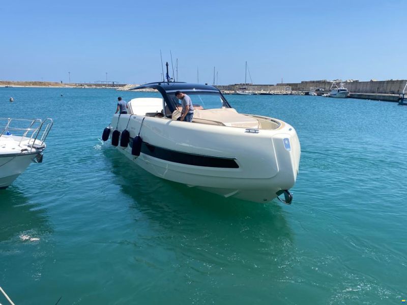 Invictus TT460