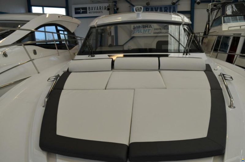 Bavaria SR38HT