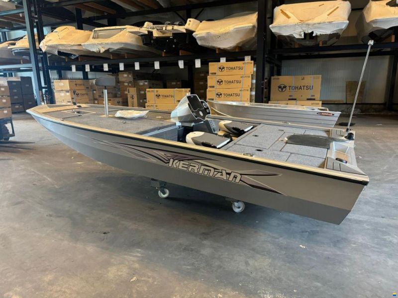 Kerman K498 visboot