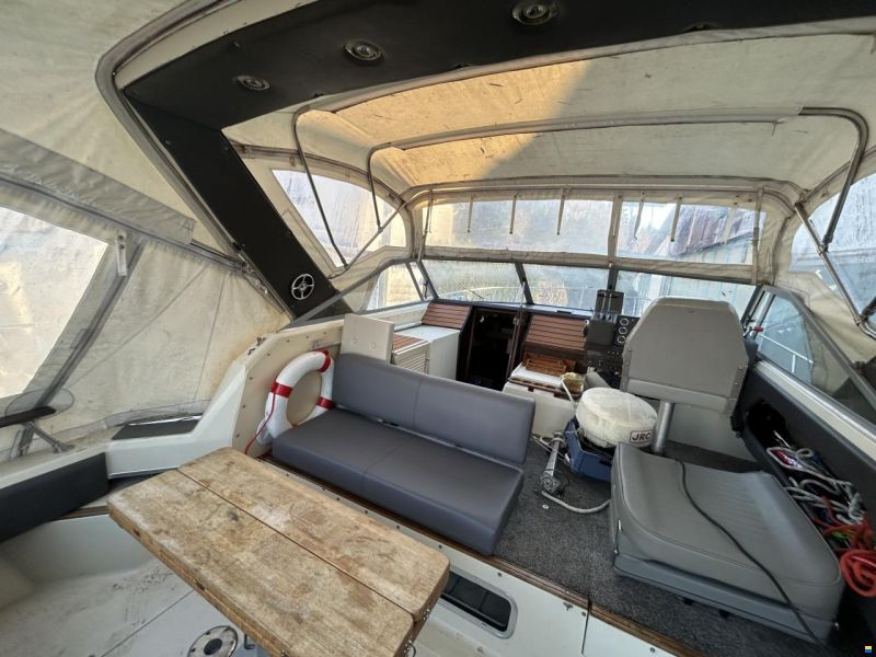 Bayliner 3250 Conquest