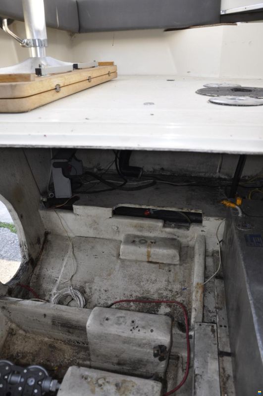 Bayliner 3250 Conquest
