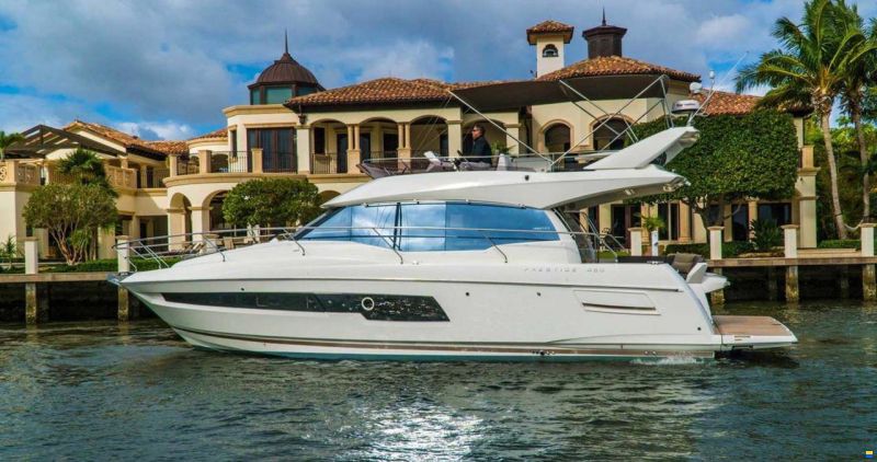 Prestige 460