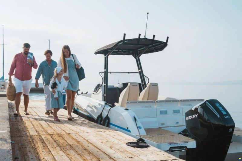 Quicksilver 705 OPEN