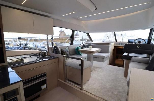 Prestige 420 Fly