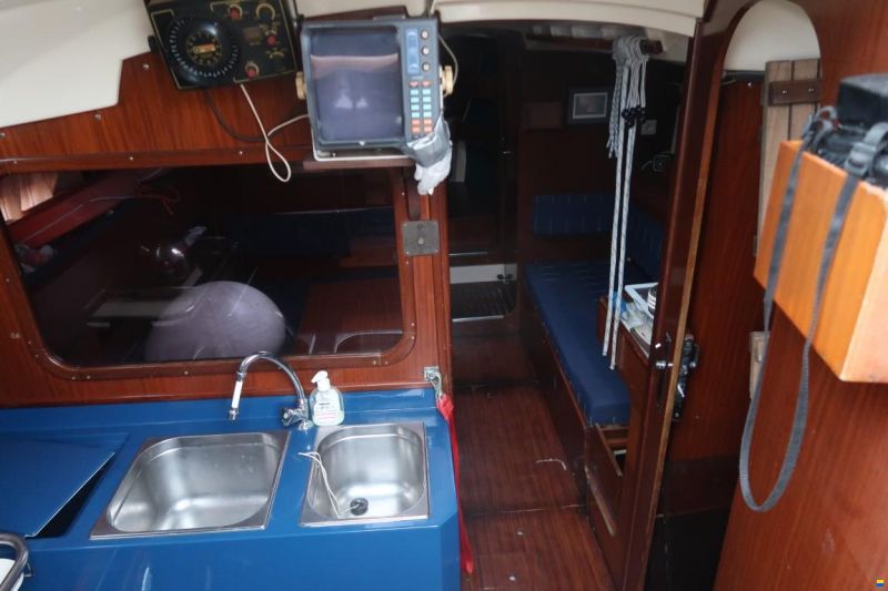 Dufour 35