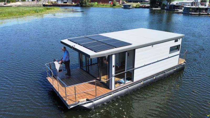 La Mare Houseboat STB 4.0 (Canalboat 4)