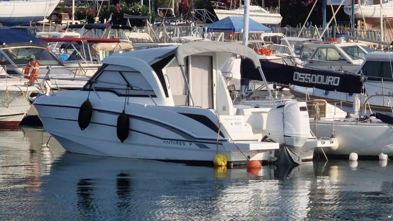 Beneteau ANTARES 7