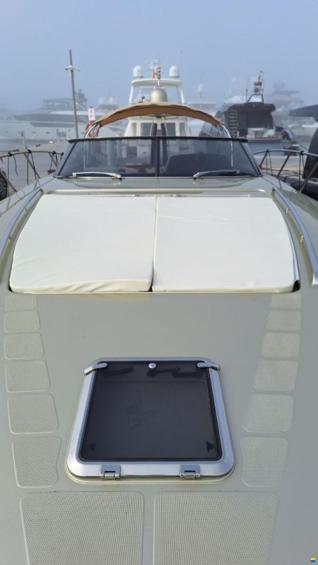 Riva Rivale 52