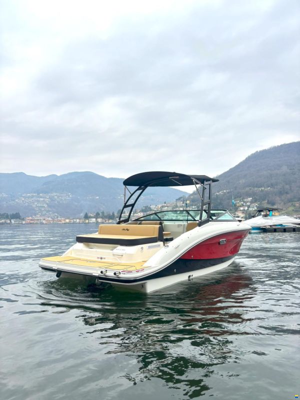 Sea Ray 210 SPX
