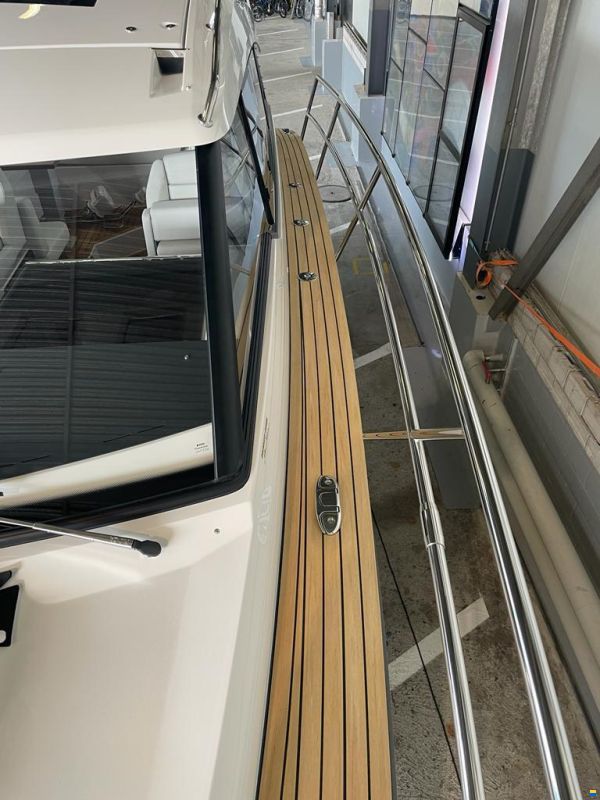 Grandezza 34OC