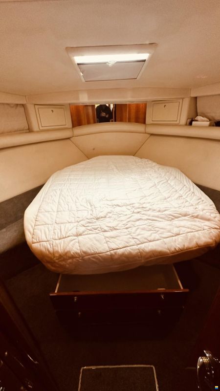 Riviera 48 Fly
