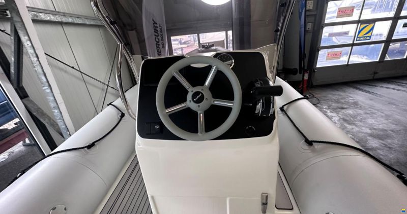 Bombard Sunrider 650