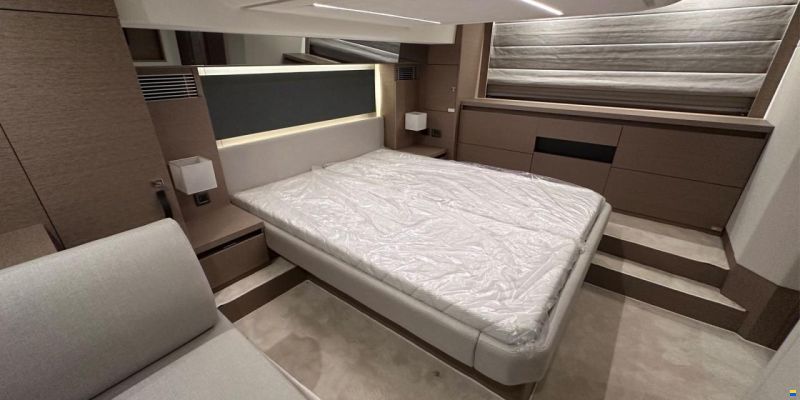 Prestige 460
