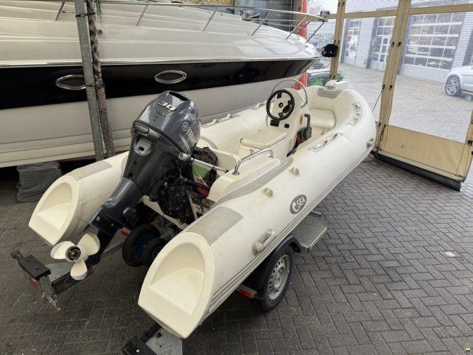 Sea Rib 390