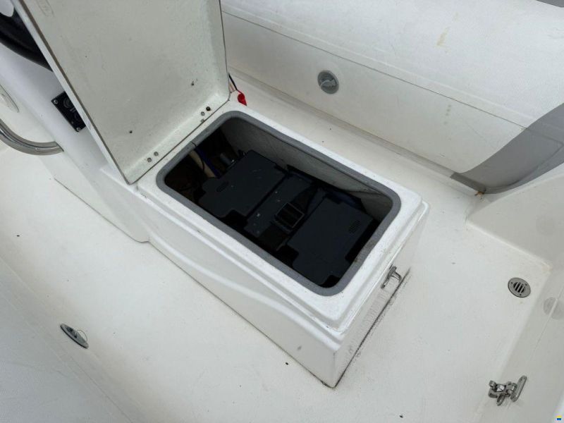 Rib 390