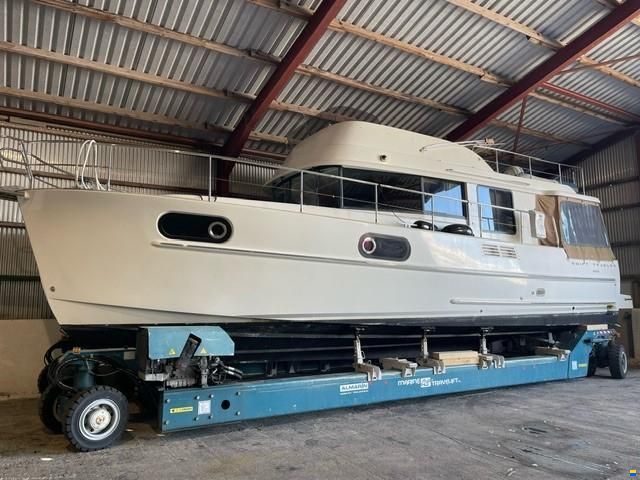 Beneteau Swift Trawler 44