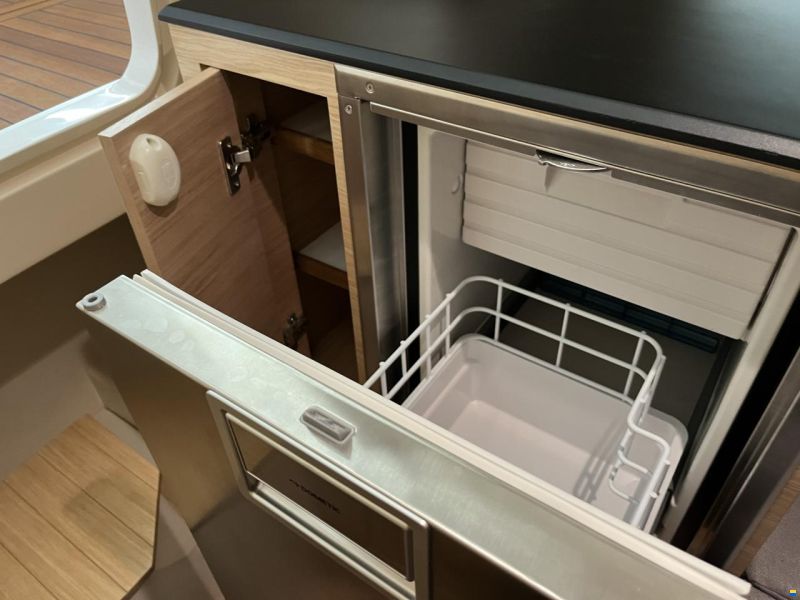 Sessa Key Largo 27 Inboard