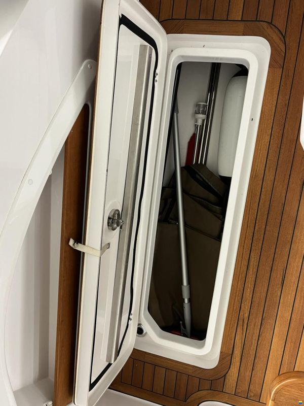 Sessa Key Largo 27 Inboard