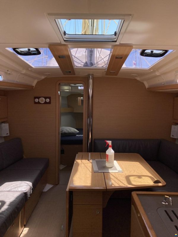 Dufour 390 Grand Large