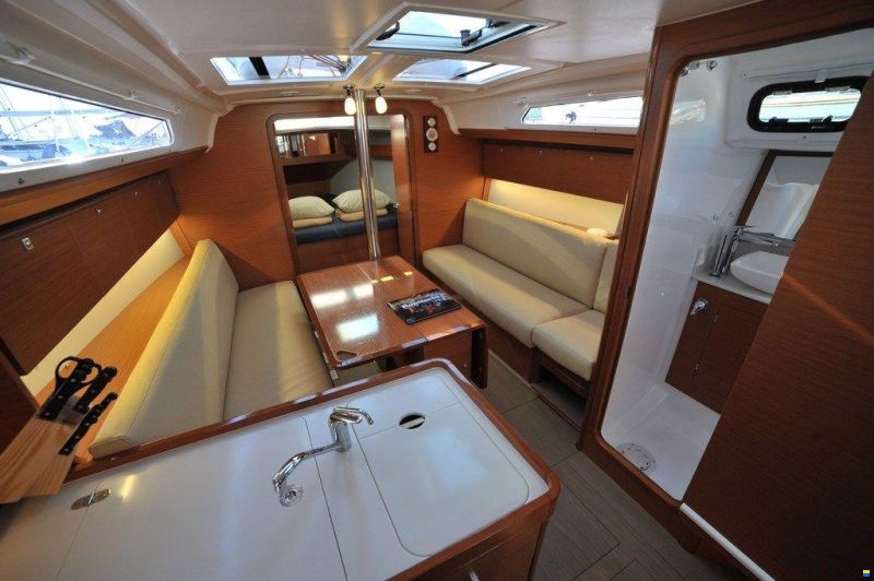 Dufour 360 Grand Large