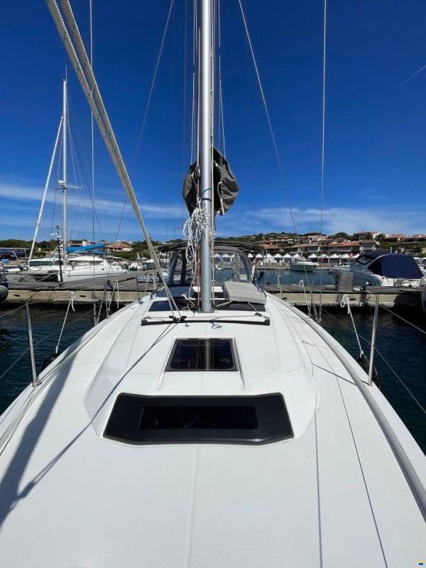 Dufour 37