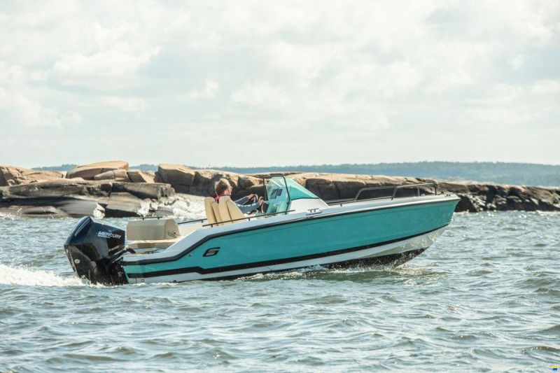 Compass Boats 6s