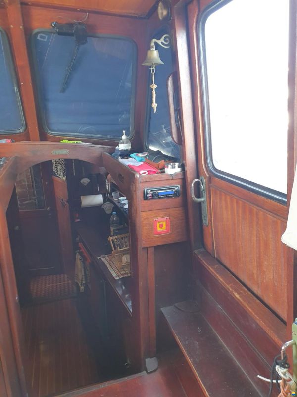 Nauticat 33