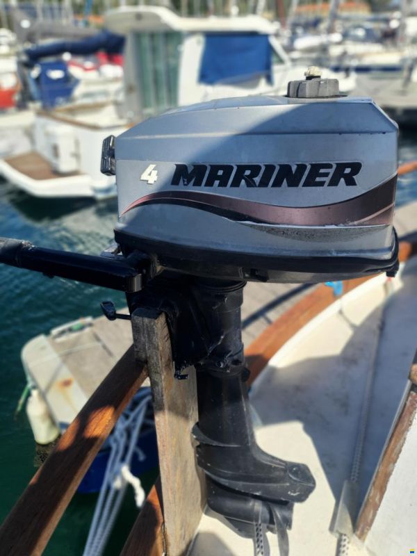 Nauticat 33