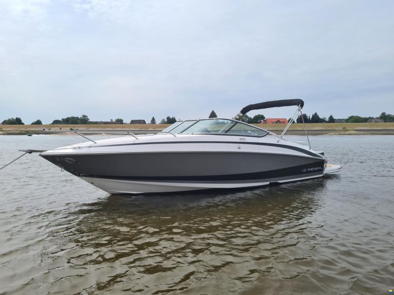 Regal 2550
