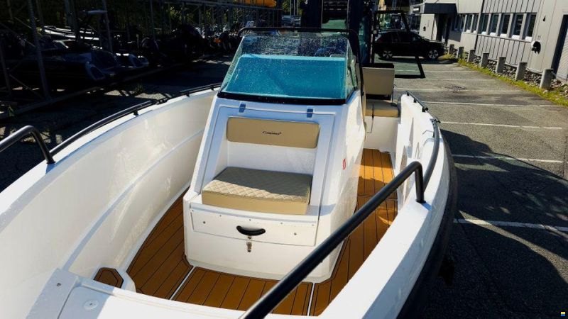 Compass Boats 6s